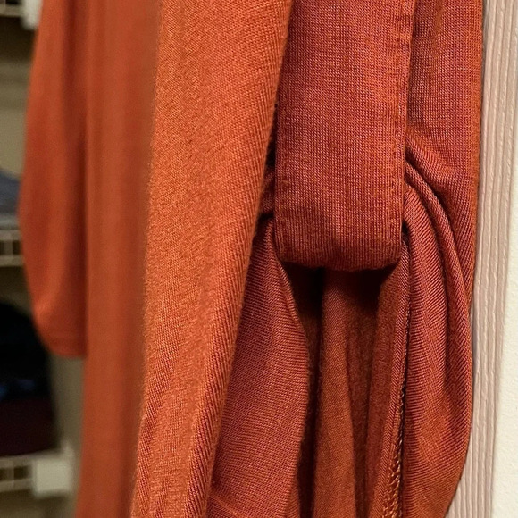 A JASDANI~CORAL BLOUSE~2X - Picture 8 of 9